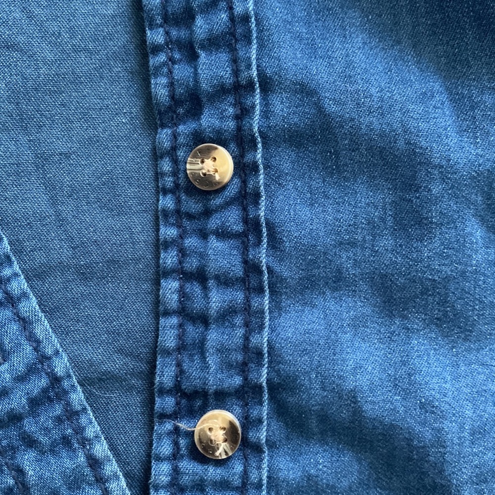 Used H&M jean shacket - Picture 3 of 10